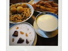 -周大娘牛乳(旧寨古村总店)