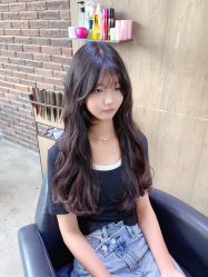 -韩国李知恩形象设计