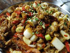牛蛙爱上虾-小民大排档(光谷店)