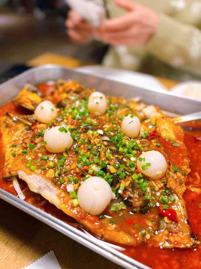 鱼酷活鱼烤鱼(砂之船店)-"【荔枝香辣烤鱼】好吃.自己挑鱼的那种..."-