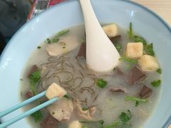 -小杨生煎(金山百联购物中心3楼店)