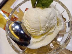 -必胜客(城西银泰店)