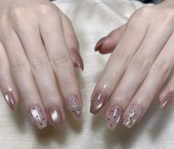 -桃色美甲沙龙