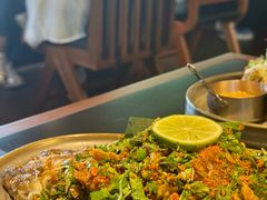 洱海手撕海鲈鱼-Ameigo梅果·云贵川bistro(长宁来福士店)