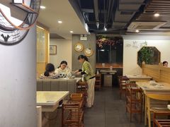 -唔品潮汕自助牛肉火锅(洪文店)