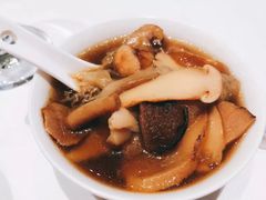 -天宜隆蘑菇宴火锅(石景山旗舰店)