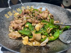 -费大厨辣椒炒肉(黄兴中心广场店)