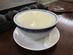 -周大娘牛乳(旧寨古村总店)