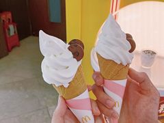 -麦当劳(假日广场店)