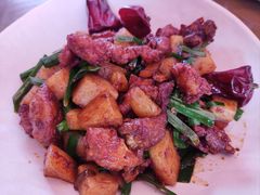 -隔壁老王·家常云南菜(花巷店)