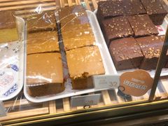 荞蛋糕-昆明冠生园·蛋糕·面包(南强街店)