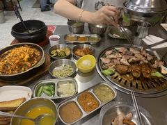 -韩九点烤肉(大学城店)