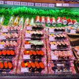 既可以是超市里面的生猛海鲜