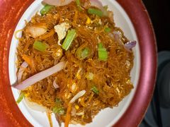 -卢大鲜鱼头捞饭(美利广场店)