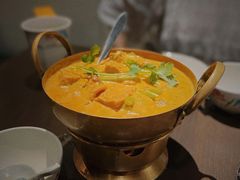 -大头虾越式风味餐厅(光明广场店)