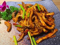 麻辣鱿鱼-冰川延边料理·炭烤串(原小木屋店)