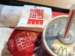 -麦当劳(杭州西湖银泰百货店)