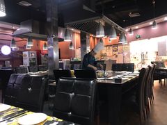 -利昂法式铁板主题餐厅(新奥购物中心店)
