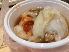 -六合夜市