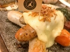 -Mark&Mars Restaurant