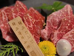 -山川小町·极番烧肉(新地假日广场店)