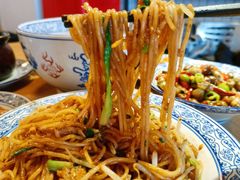 -赣南粉局·江西小炒·锅气炒粉(人民广场店)