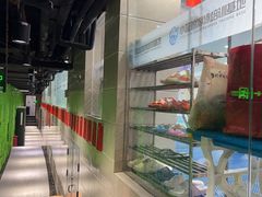 -小蓝鲸游泳培训基地(积水潭店)