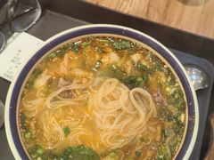 -云阿蛮云南生烫牛肉米线(奉贤路店)