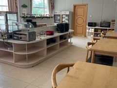 -维也纳酒店(苏州东方之门金鸡湖店)
