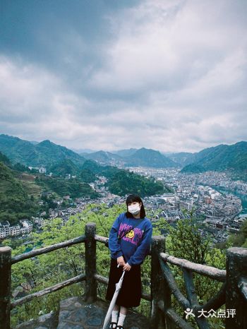 爬山吗 ｜ 早上八点起来那种