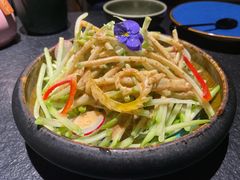 -檐下风铃酒馆