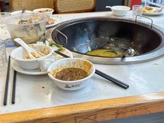 -鲁员外地锅鸡地锅鱼(古墩路店)