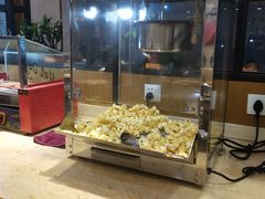自助取餐区-爱尚客韩式烤肉自助餐厅(海口京华城店)