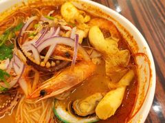 海鲜冬阴功汤米粉-大利来记餐厅