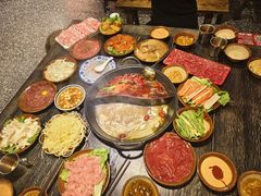-冯校长老火锅(中联广场店)