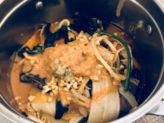 -东方红海鲜百汇(国际大厦店)