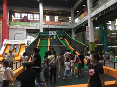 -蒙特利亲子乐园