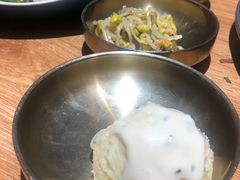 土豆泥-弘益铭家九炙社韩国烤肉料理(尚美店)