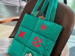 裹冬款托特包-星巴克(北京惠新东街店)