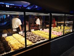 面包甜点陈列柜-LELECHA乐乐茶(上海五角场万达广场店)