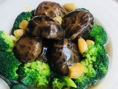 -关夫人餐厅(阳光广场店)