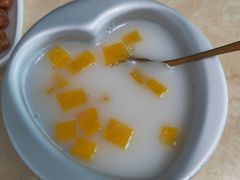 -墨脱石锅椰子鸡•香草鸭•东山羊(大东海店)