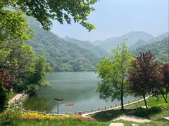 -秦岭终南山世界地质公园翠华山景区
