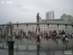 -人民防洪胜利纪念塔