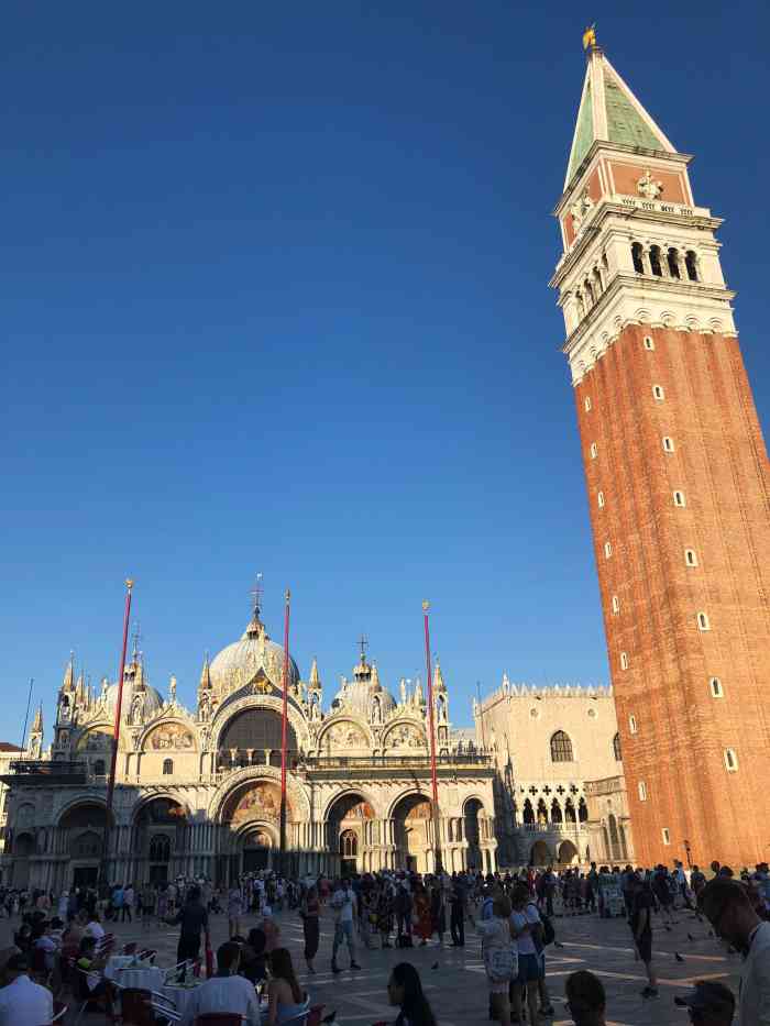 总督府-"著名的威尼斯总督府,建于公元九世纪,一直."-大众点评移动版