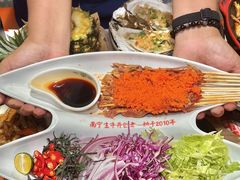 -威记烧嘢·南宁烧烤·超级生牛(绿地店)