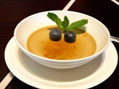蓝莓焦糖布丁-杭州西子湖四季酒店·金沙厅
