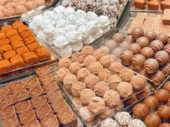 -Laderach 莱德拉(上海环贸iapm店)