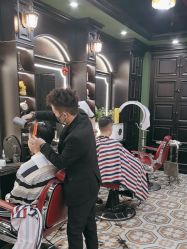 -豪帅男士理容馆