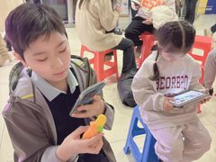 -大头虾越式风味餐厅(光明广场店)